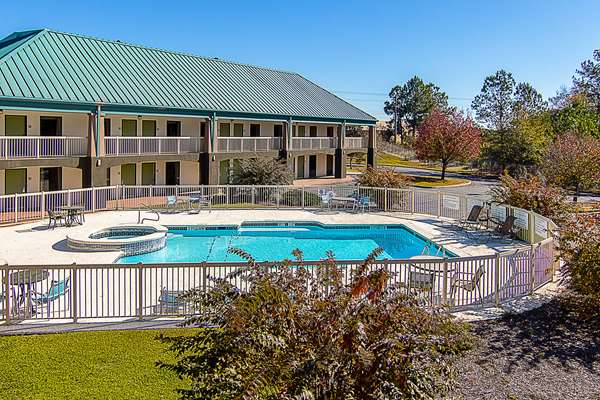 Econo Lodge Americus in Americus, United States