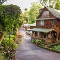 Hale Maluhia Country Inn