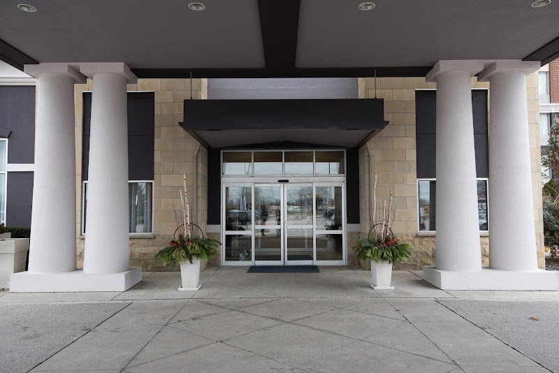 Holiday Inn Express & Suites Chatham South in Chatham, Canada