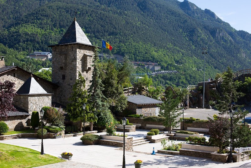 Hostal Cisco de Sans in Andorra la Vella, Andorra