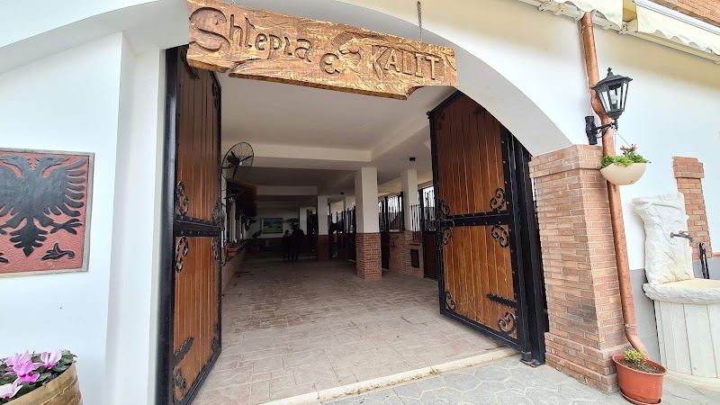 Hotel Kodra e Kuajve in Berat, Albania