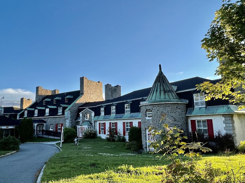 Hôtel Le Manoir Baie-Comeau in Baie-Comeau, Canada