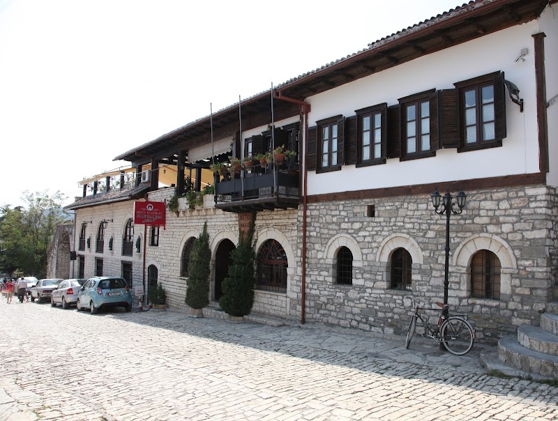Hotel Mangalemi in Berat, Albania