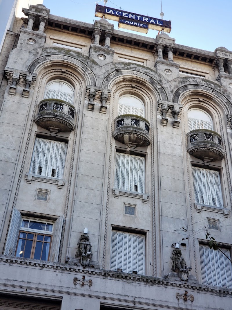 Hotel Muñiz in Bahia Blanca, Argentina