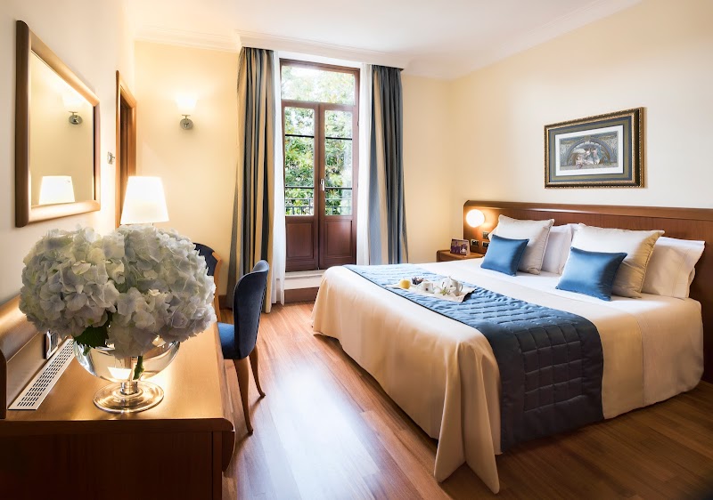 Hotel Ponte Sisto in Rome, Italy