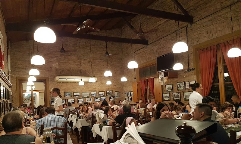 Hotel Viejo Almacen in Colon, Argentina