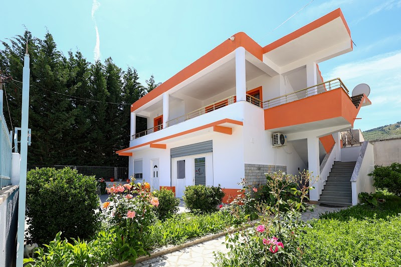 Hotel Vila Lika in Fier, Albania