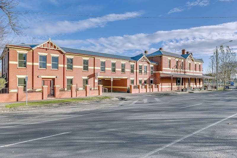 Lake Inn Ballarat in Ballarat, Australia