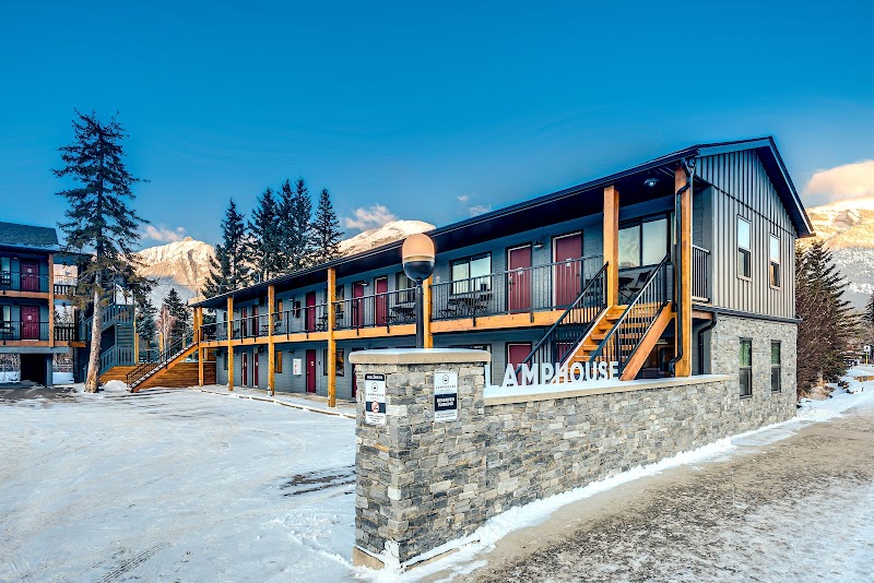 Lamphouse Hotel in Canmore, Canada