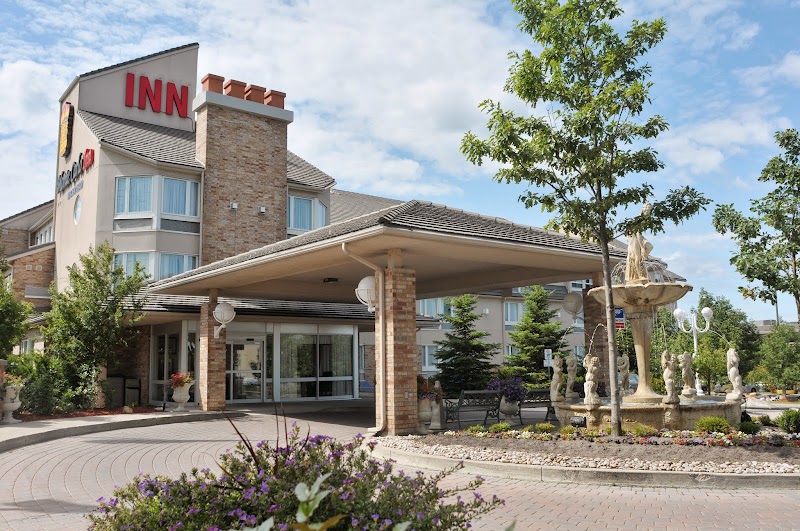 Monte Carlo Inn - Brampton Suites in Brampton, Canada