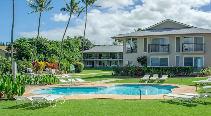 Napili Surf Beach Resort in Maui Island, Hawaii