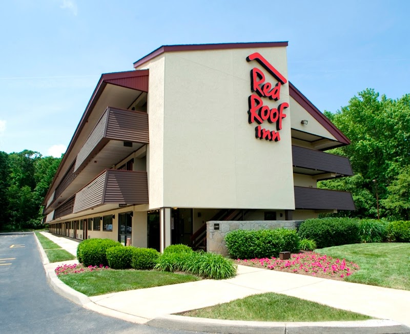 Red Roof Inn Albany Airport in Albany, United States