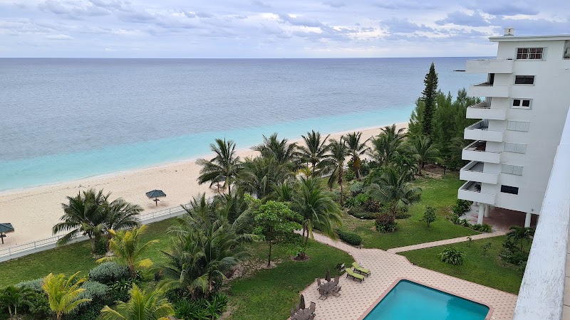 Silver Point Villa in Freeport City, The Bahamas